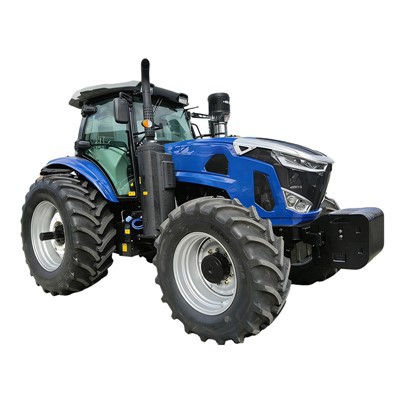 Ciągnik rolniczy o mocy 240 KM